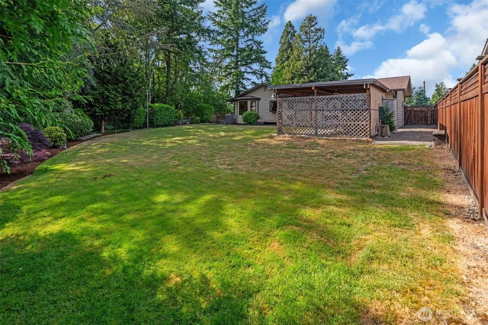 623 SW 122nd St, Seattle, WA 98146
