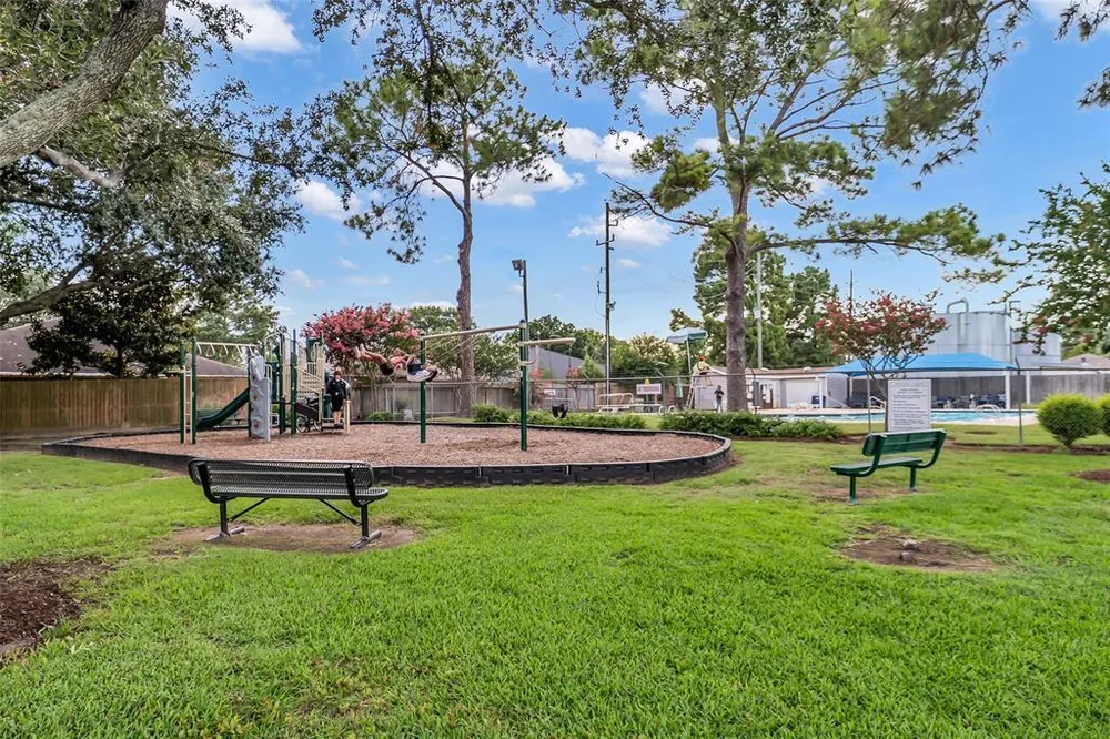 18707 Wonder Land Way, Houston, TX 77084