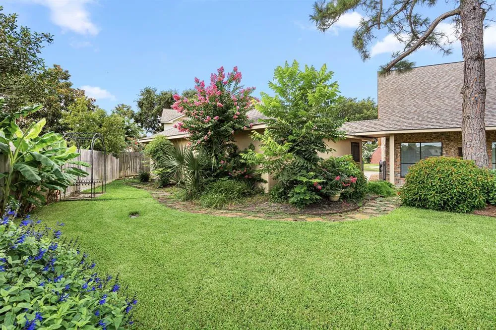 1122 Abby Ct, Katy, TX 77493