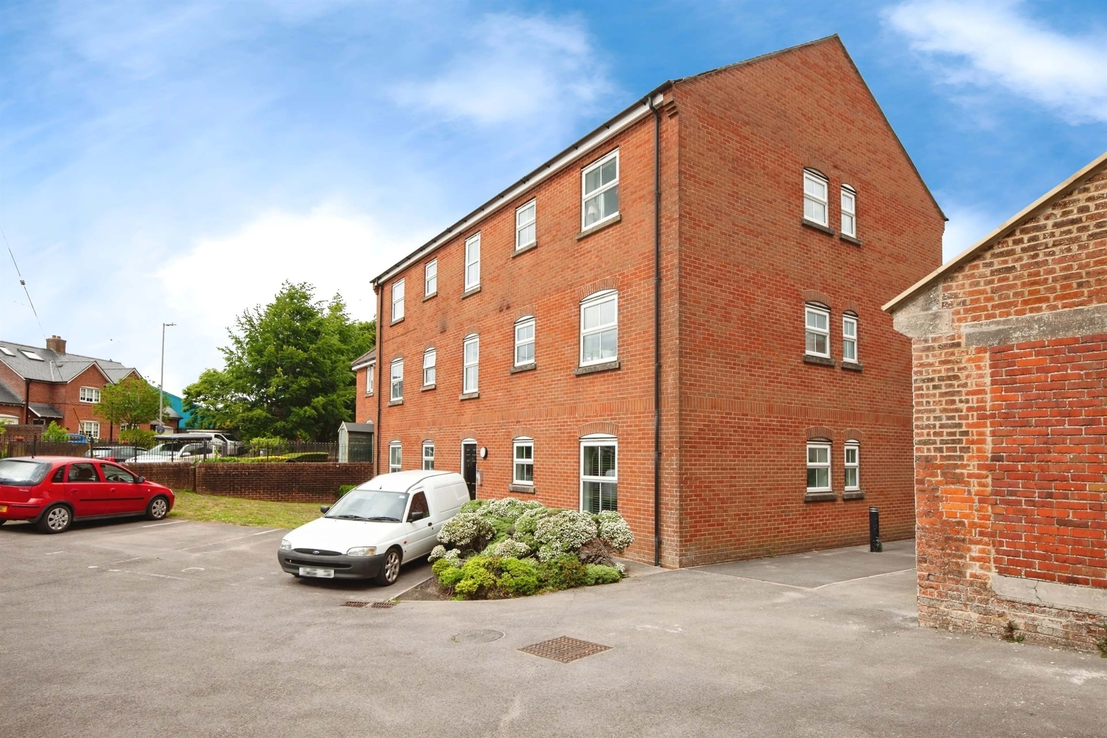 Property at Hillier Road, Devizes