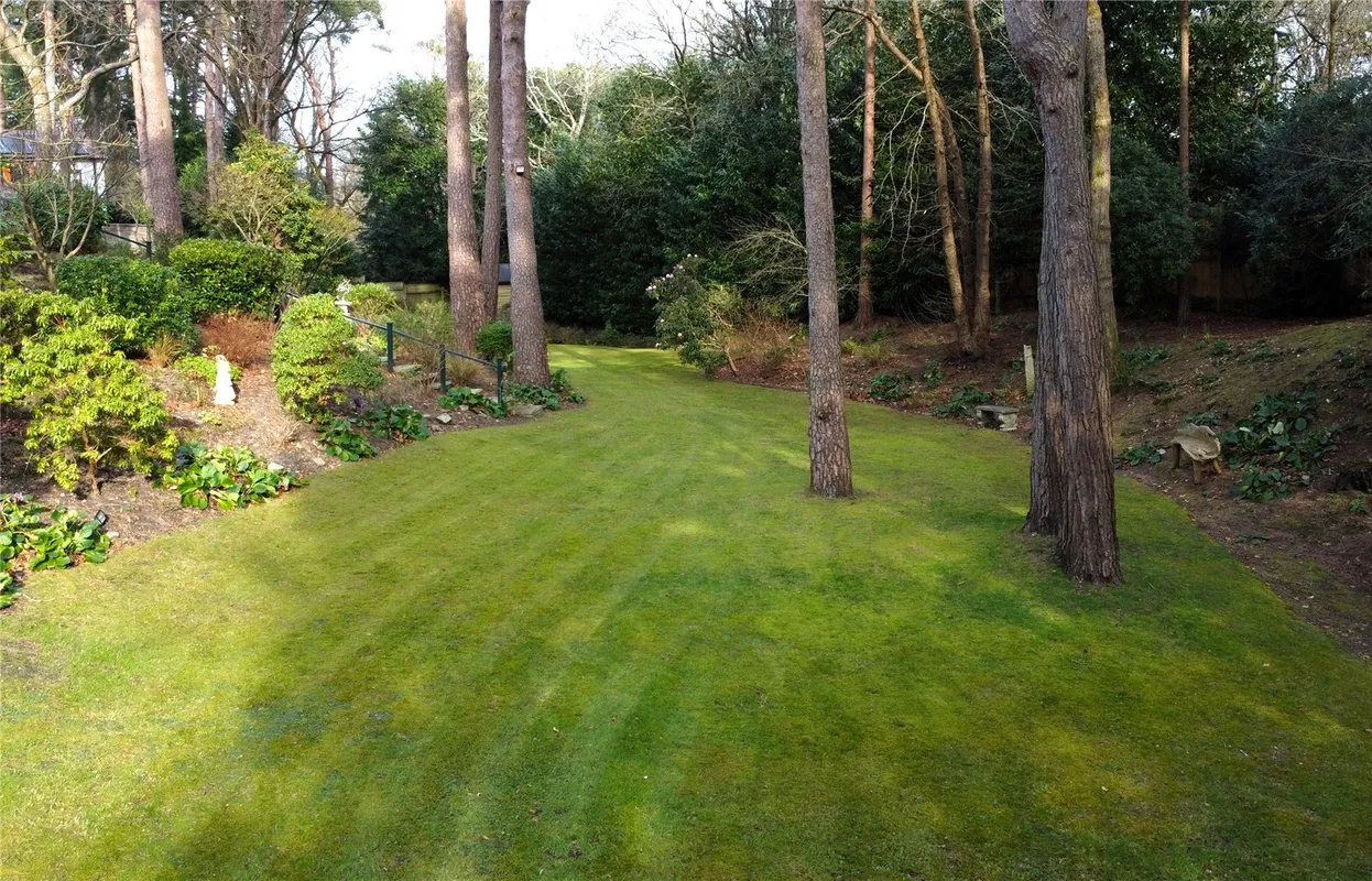 Ashwood Drive, Broadstone, Dorset, BH18