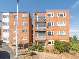 Croxley Rise, Maidenhead photo