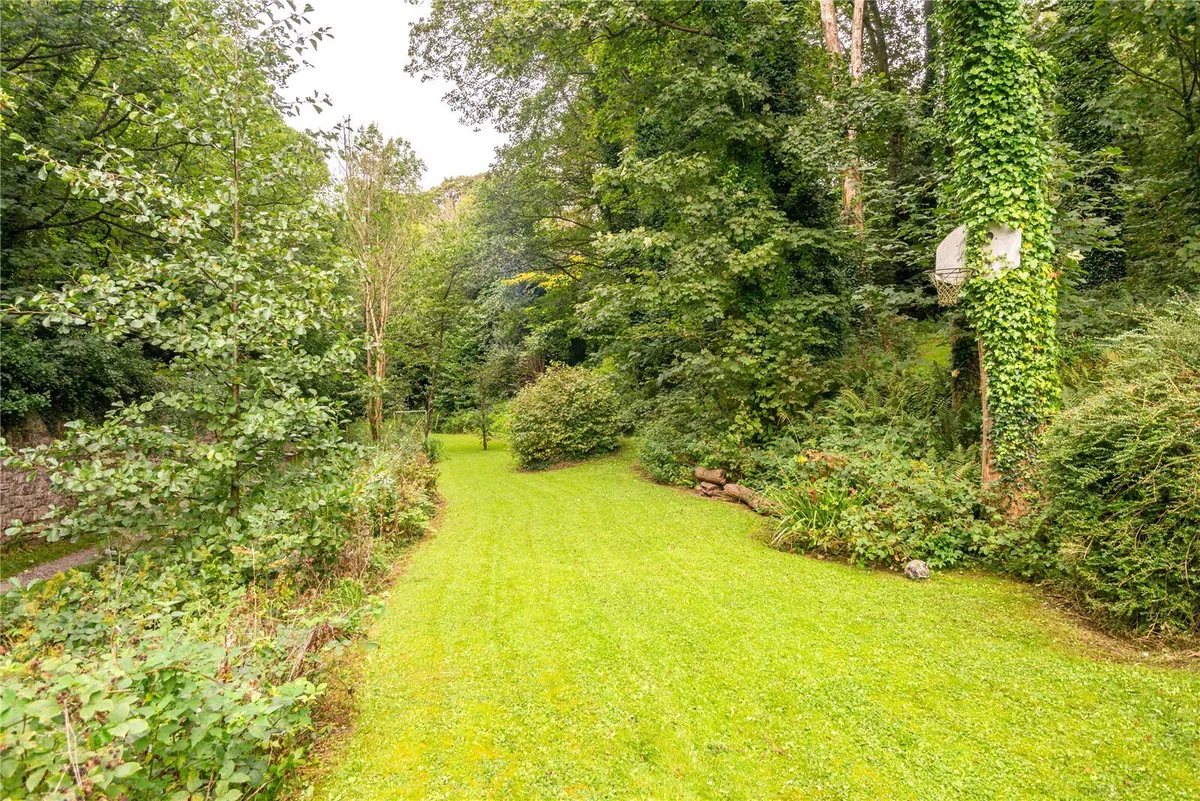 Y Felinheli, Gwynedd, LL56