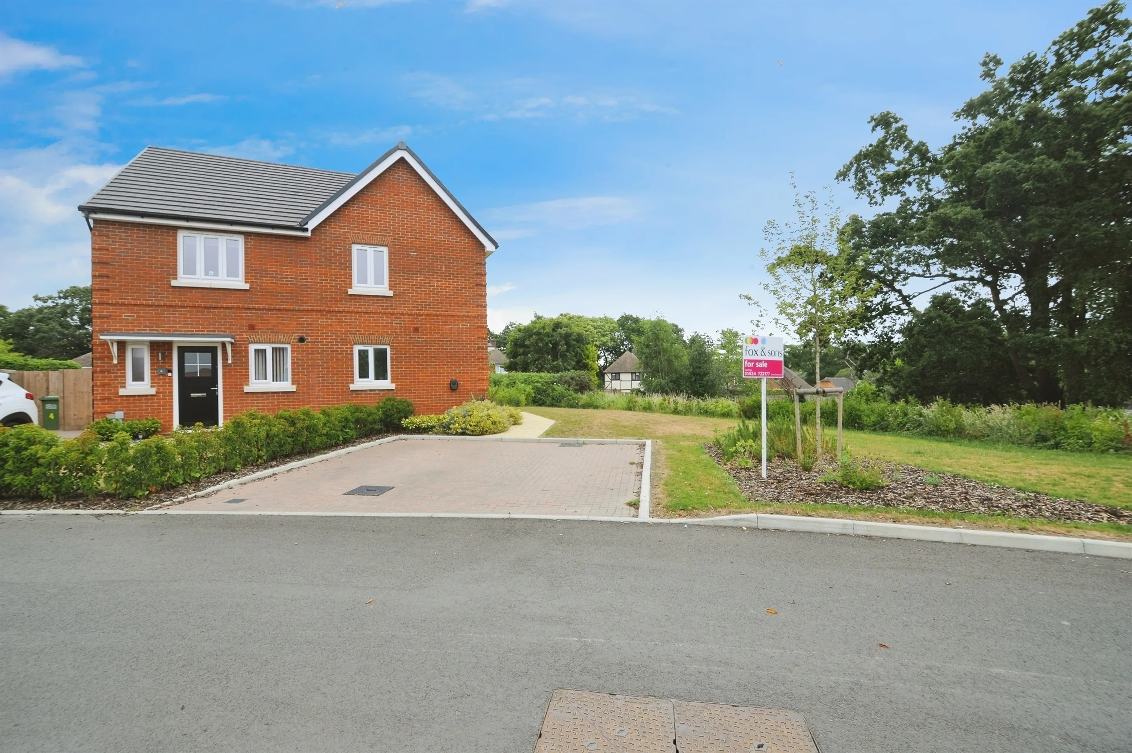 Property at Levett Gardens, St. Leonards-On-Sea