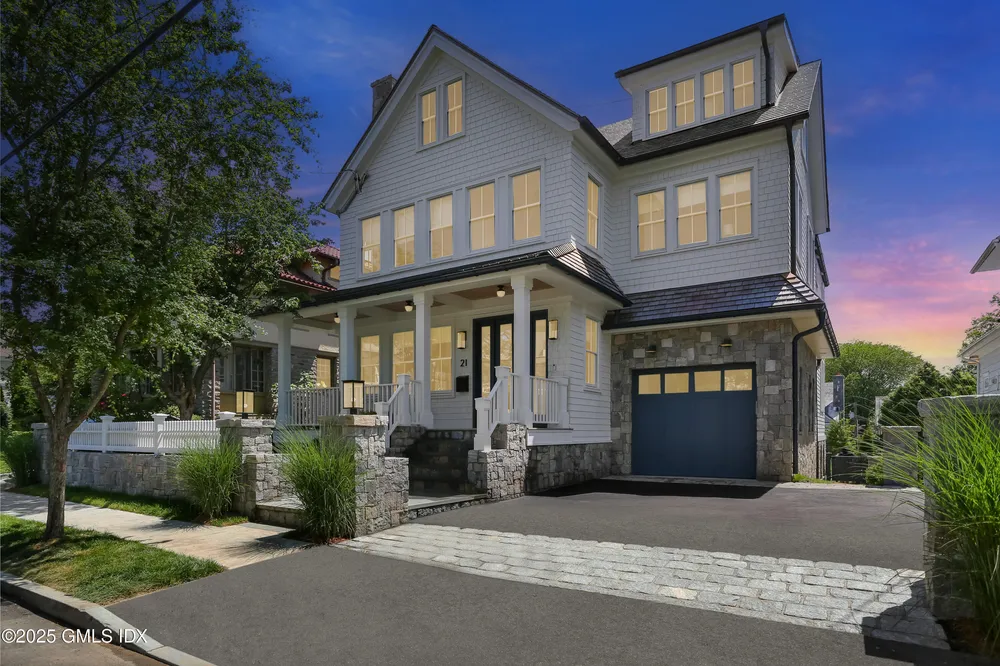 21 Ridge St, Greenwich, CT 06830