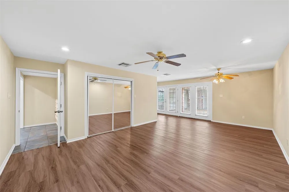 8216 Teakwood Dr, Woodway, TX 76712