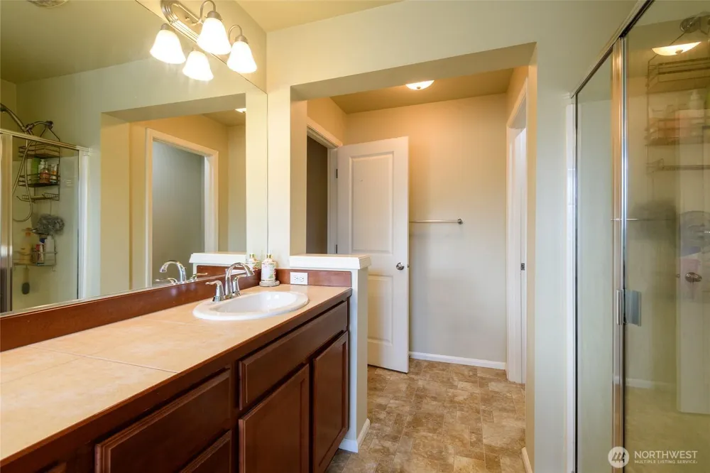 14516 270th Pl NE, Duvall, WA 98019