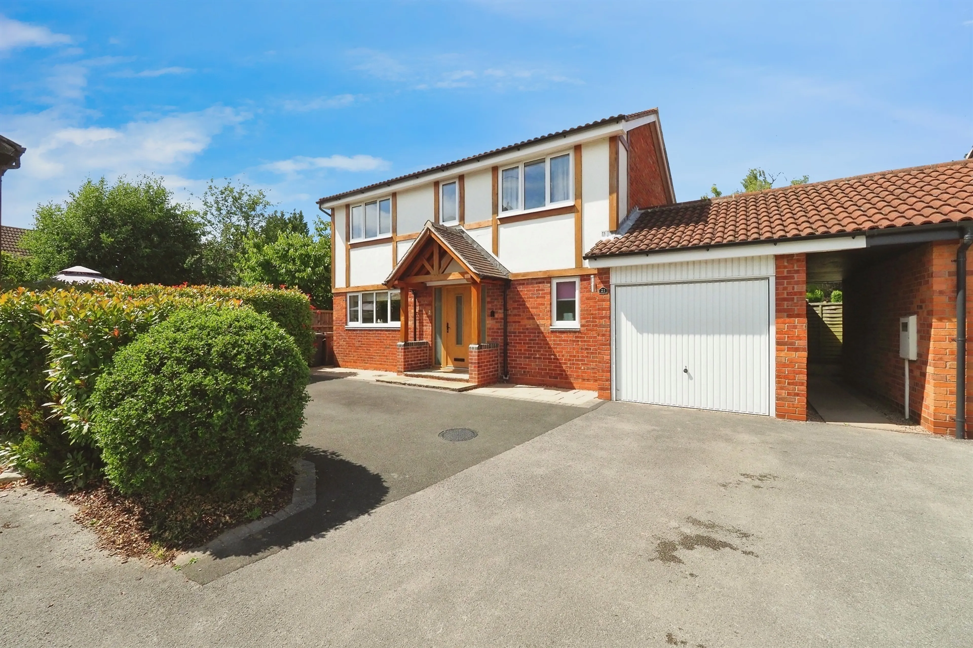 Property photo 0