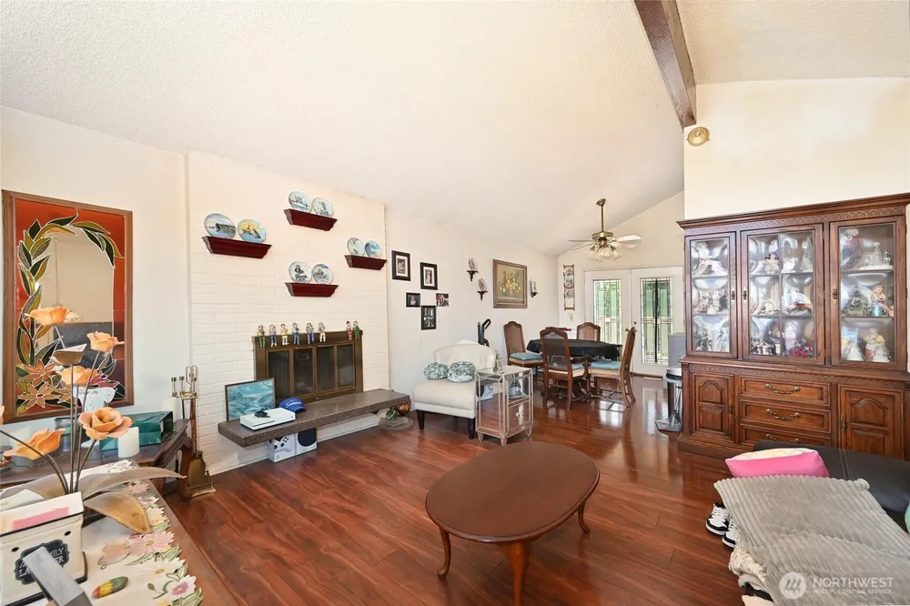 2907 SW 333rd St, Federal Way, WA 98023