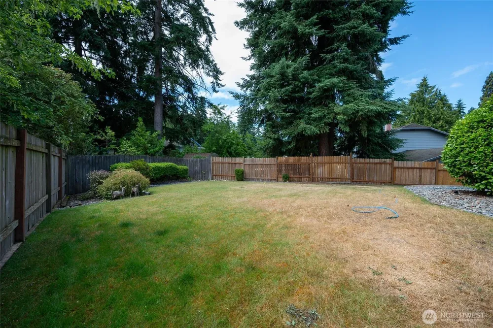 2907 SW 333rd St, Federal Way, WA 98023