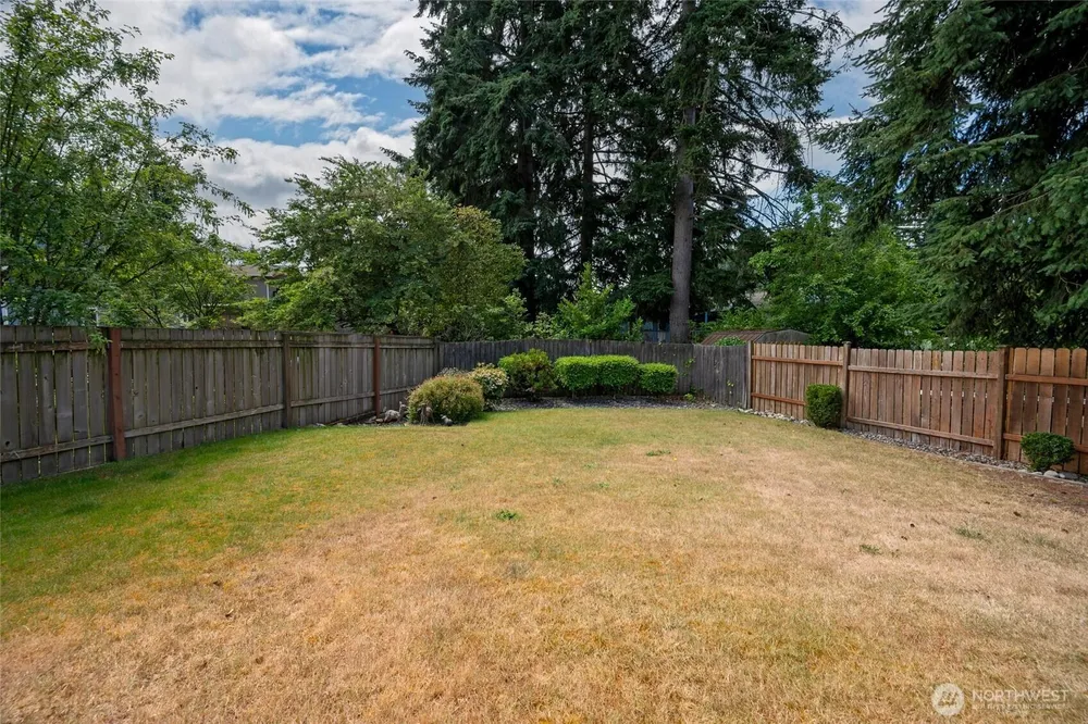 2907 SW 333rd St, Federal Way, WA 98023
