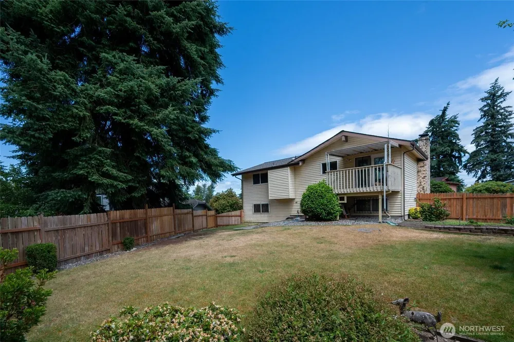 2907 SW 333rd St, Federal Way, WA 98023