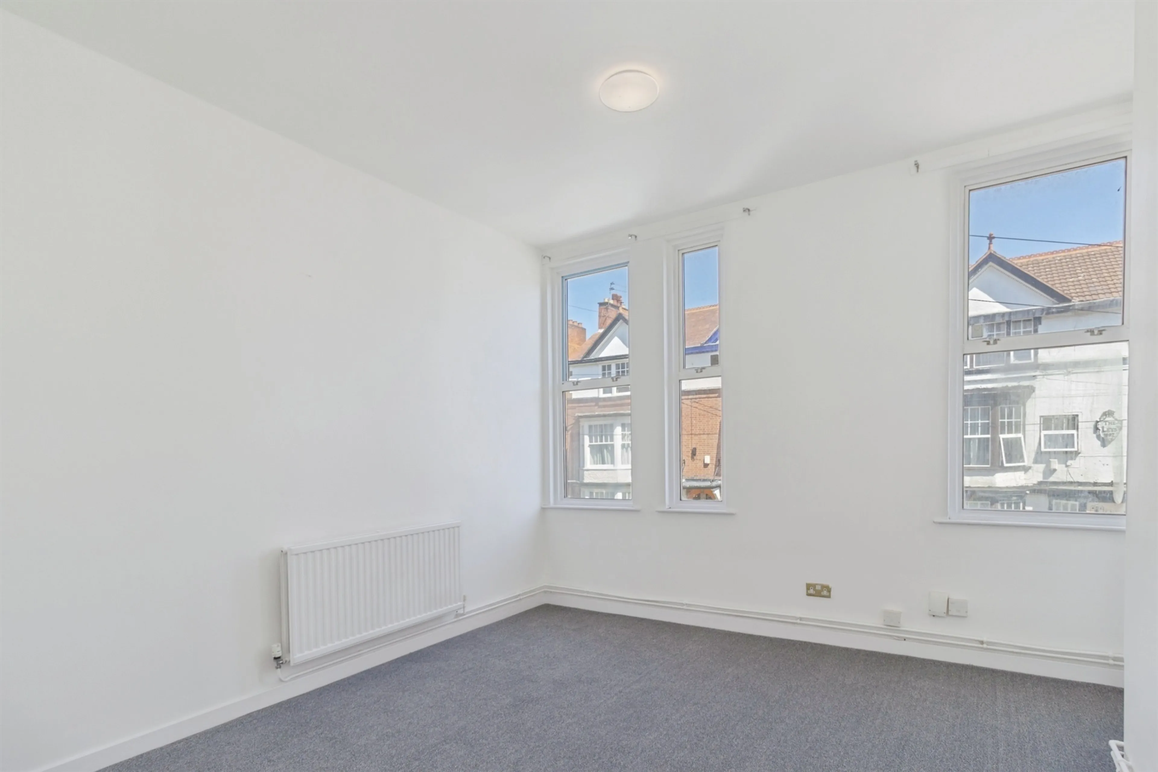 Property at Westleigh Road, Leicester