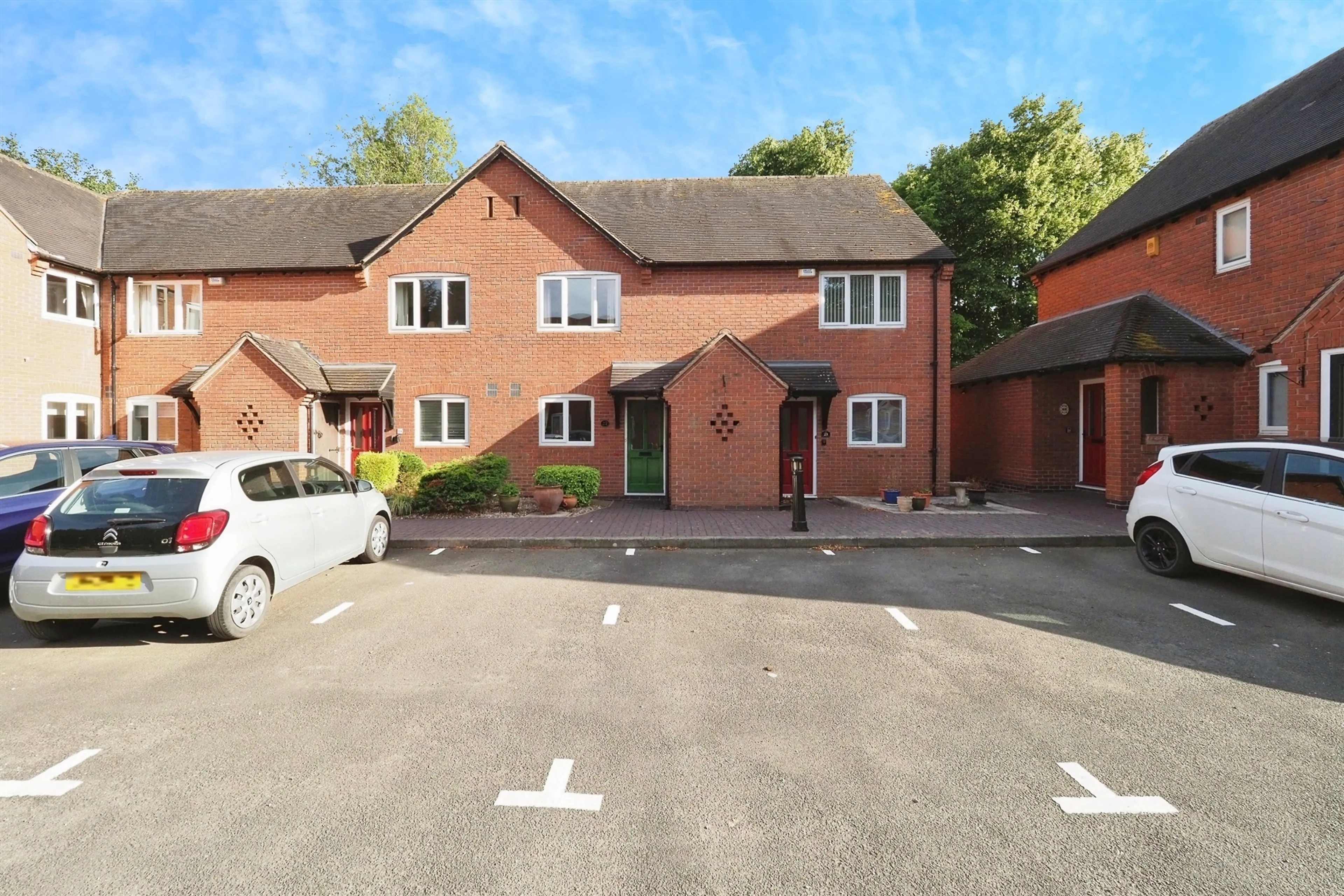 Property photo 0