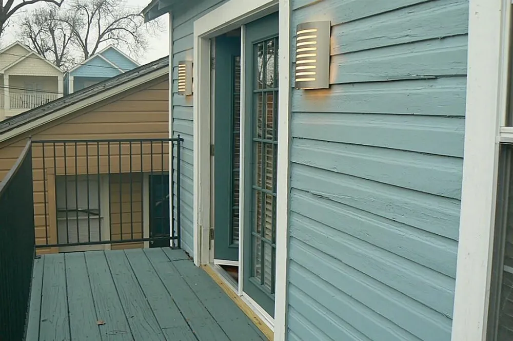 1110 E 27th St, Houston, TX 77009