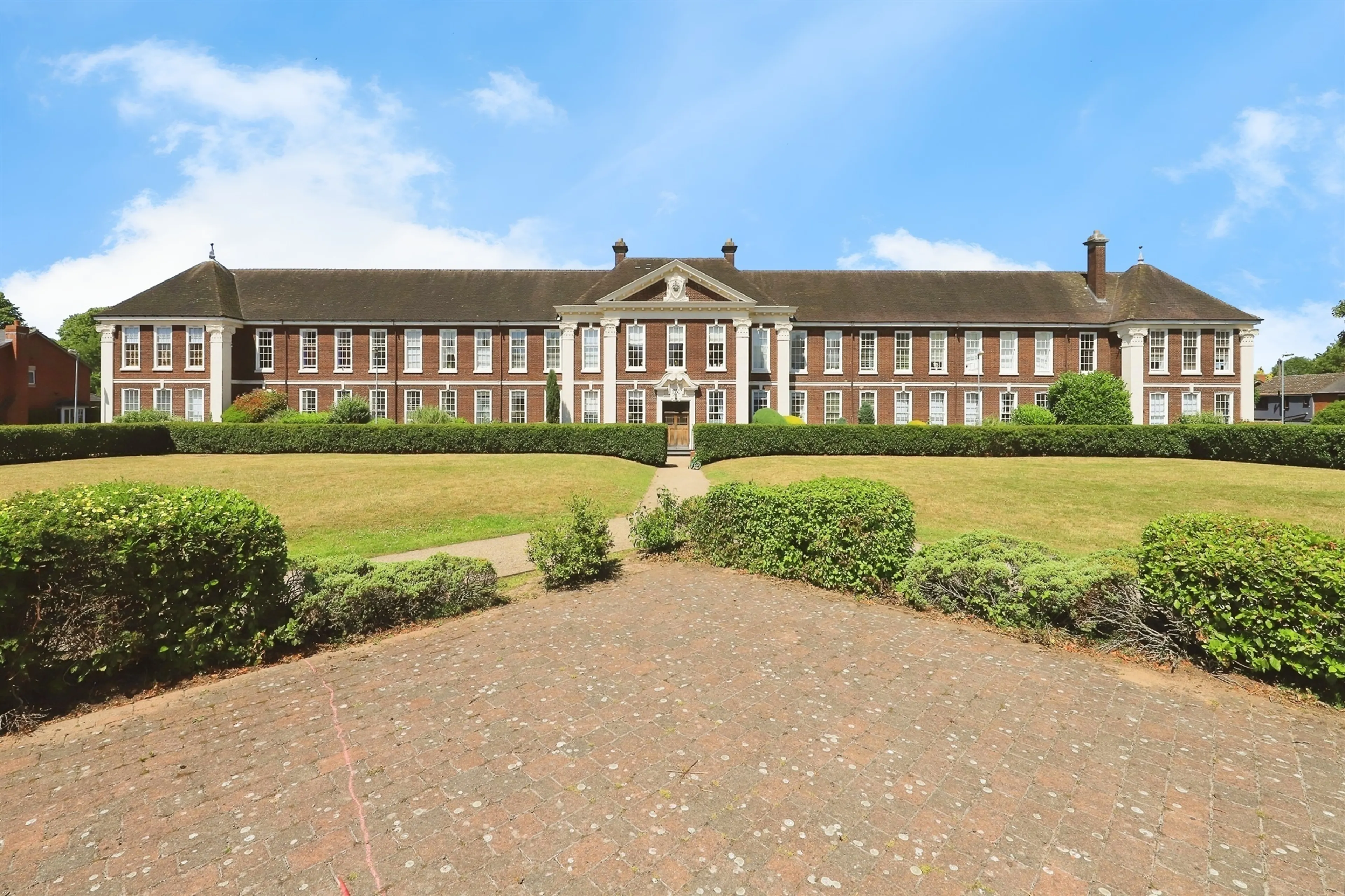 Property photo 0
