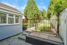 Bennett Avenue, Dudley