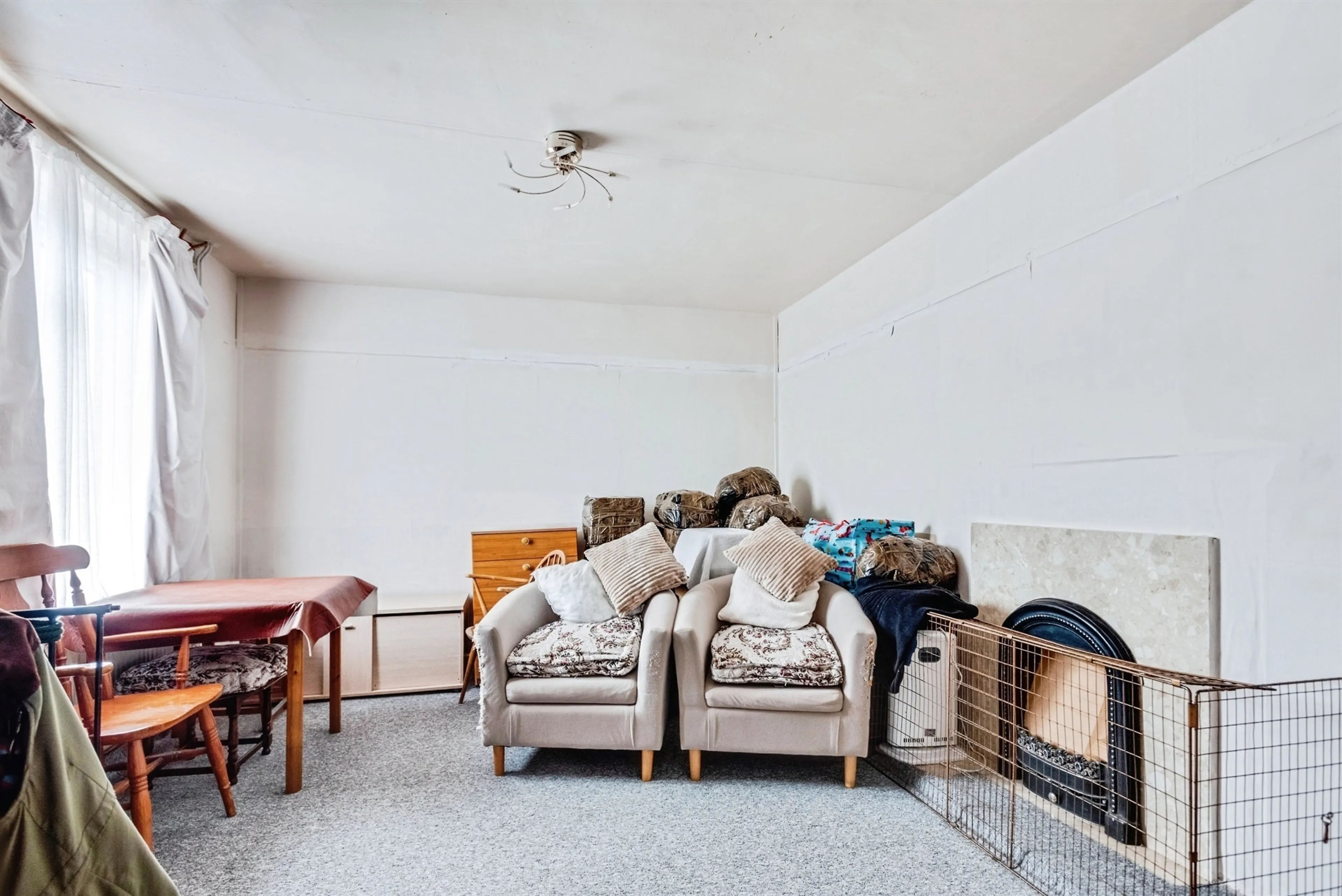 Property at Pinnocks Place, Swindon