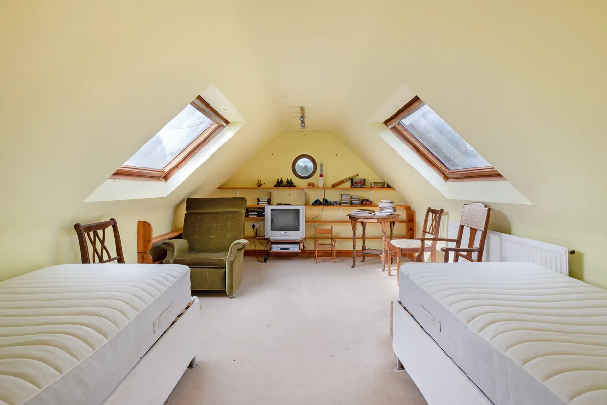 Steepways, Hindhead, GU26 photo 16