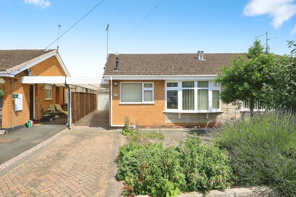 Beechfield Drive, Kidderminster, Worc...