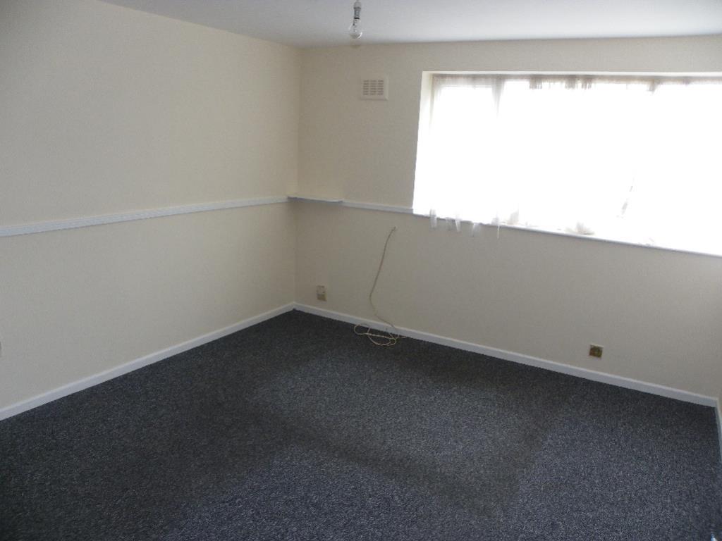 Compton Court Image 2