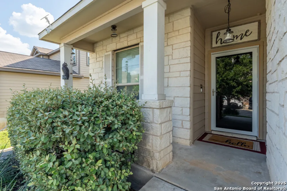 6215 Campfire Cove, Converse, TX 78109