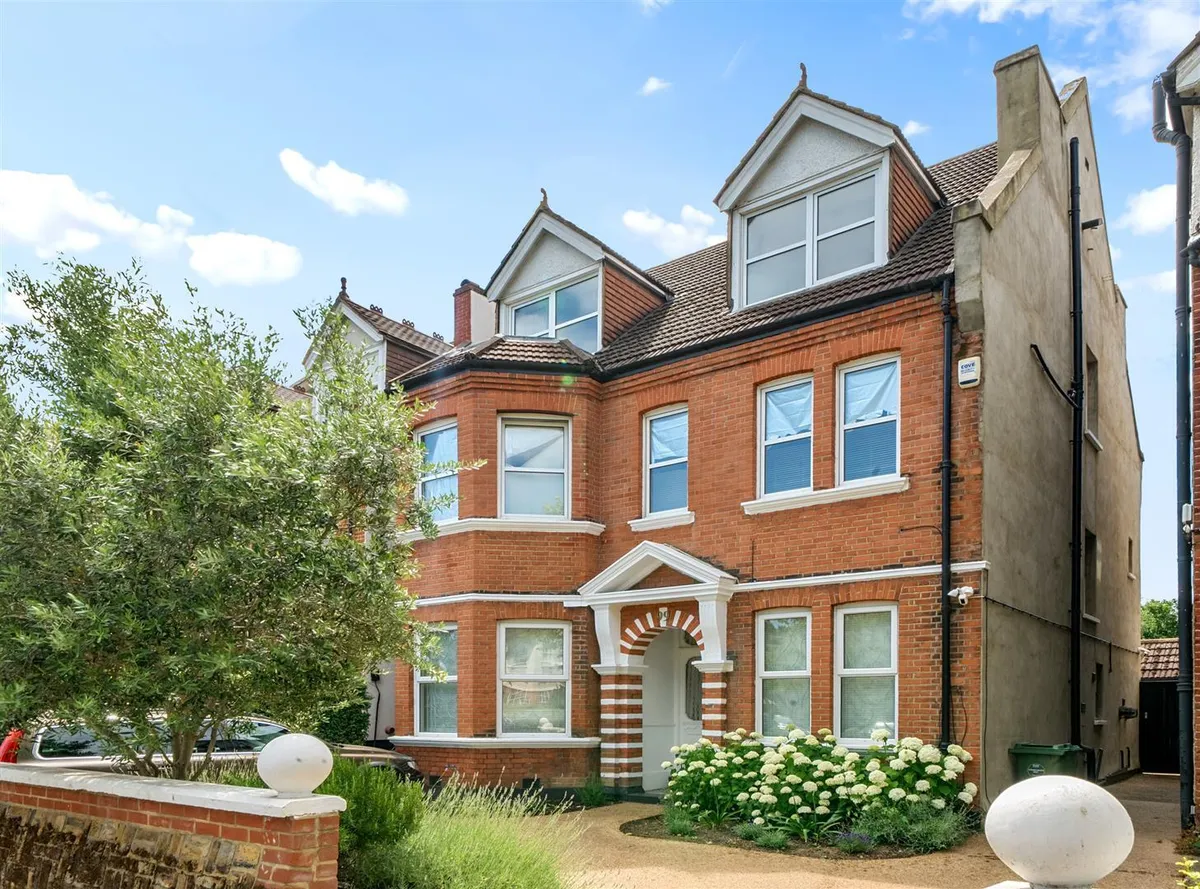 Dartmouth Road, London, NW2