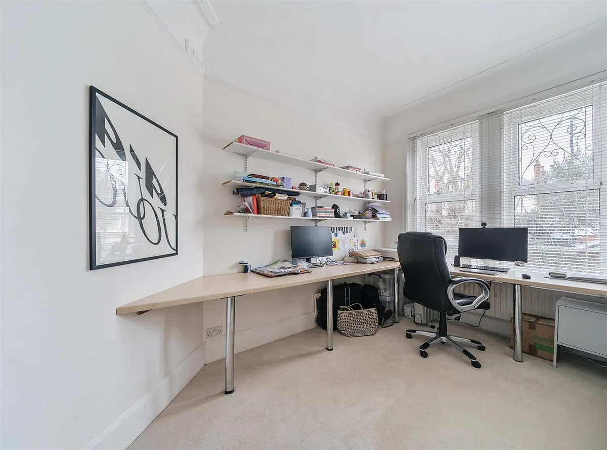 Dartmouth Road, London, NW2