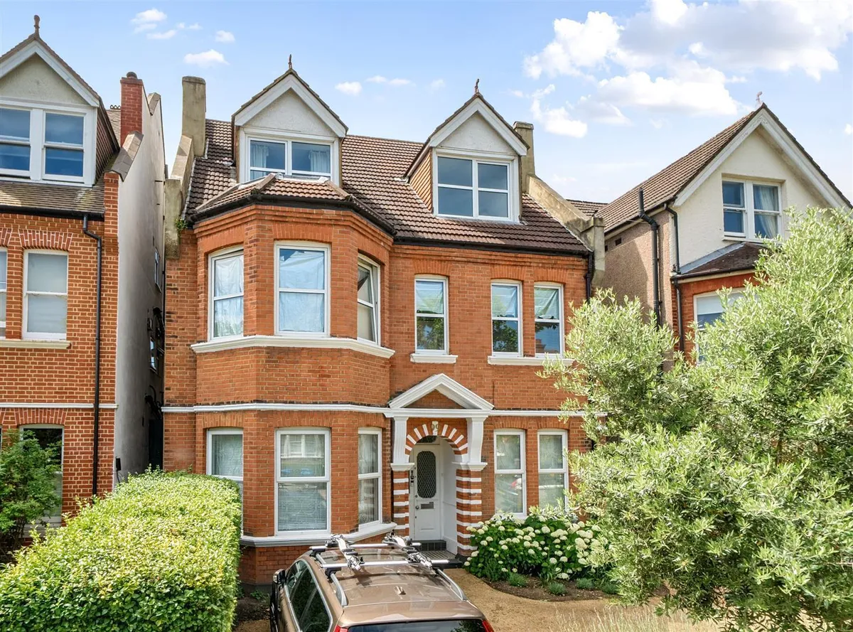 Dartmouth Road, London, NW2