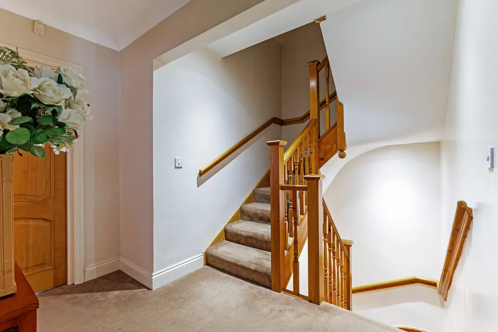 Whitegate Gardens, Harrow, HA3