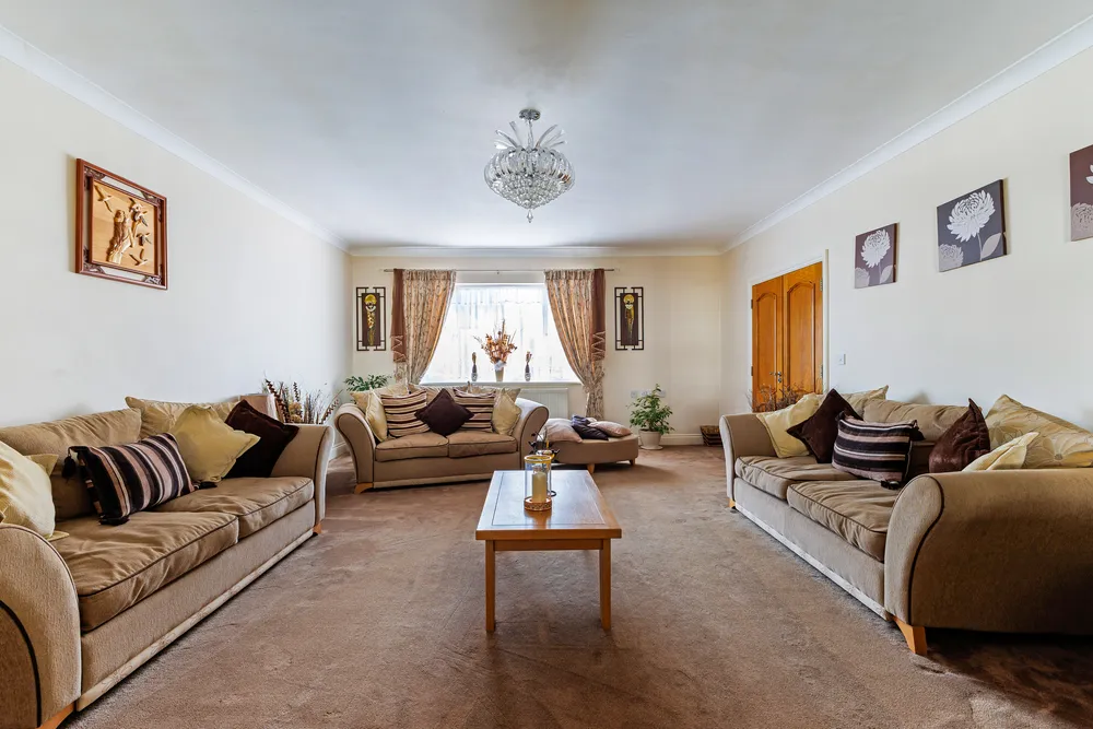 Whitegate Gardens, Harrow, HA3