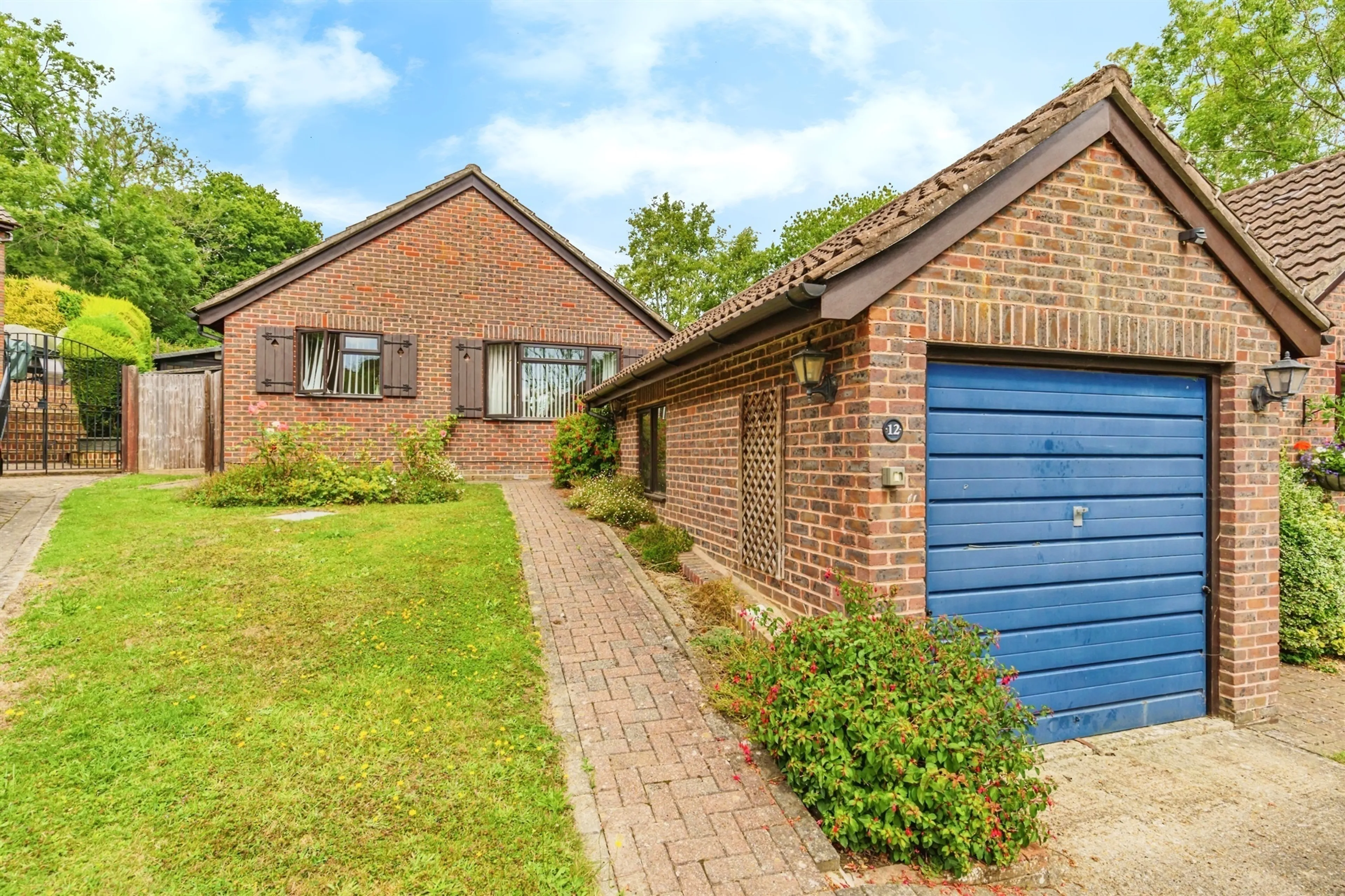 Property photo 0