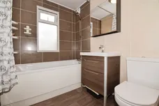 Waterloo Crescent, Wigston