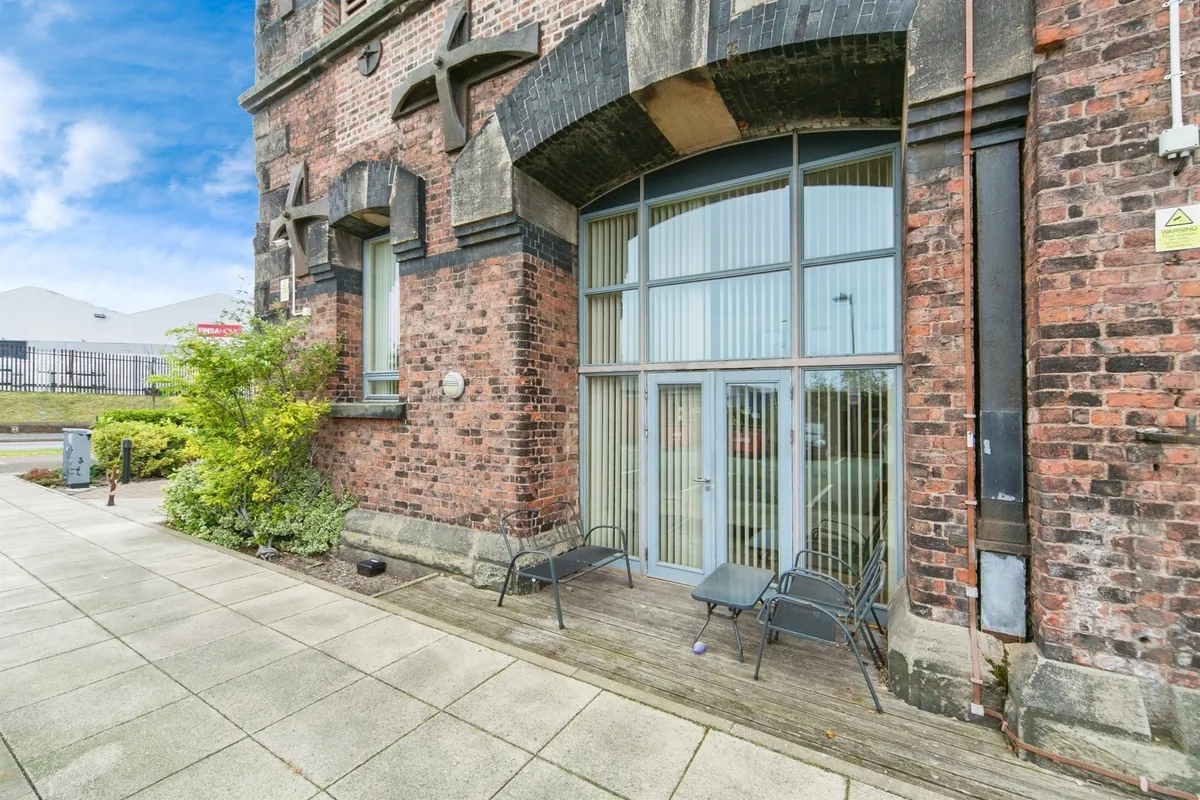 Dock Road, Birkenhead