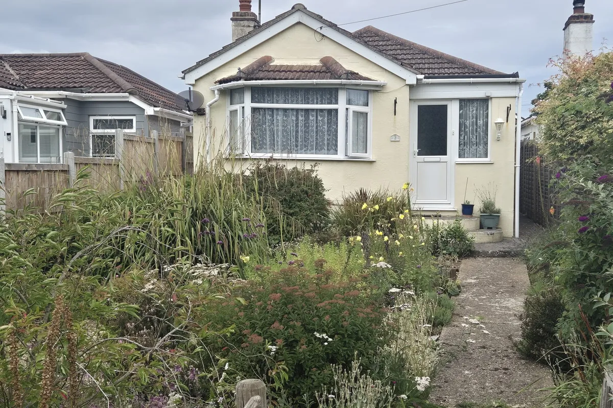 Dovedale Gardens, Holland-On-Sea, Clacton-On-Sea