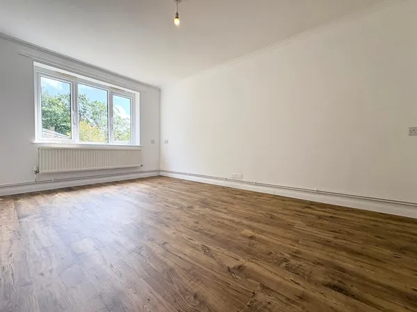 Westgate Ave, Bolton BL1