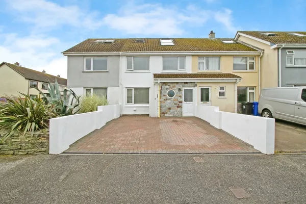 Chapel Close, Crantock, Newquay, Corn...