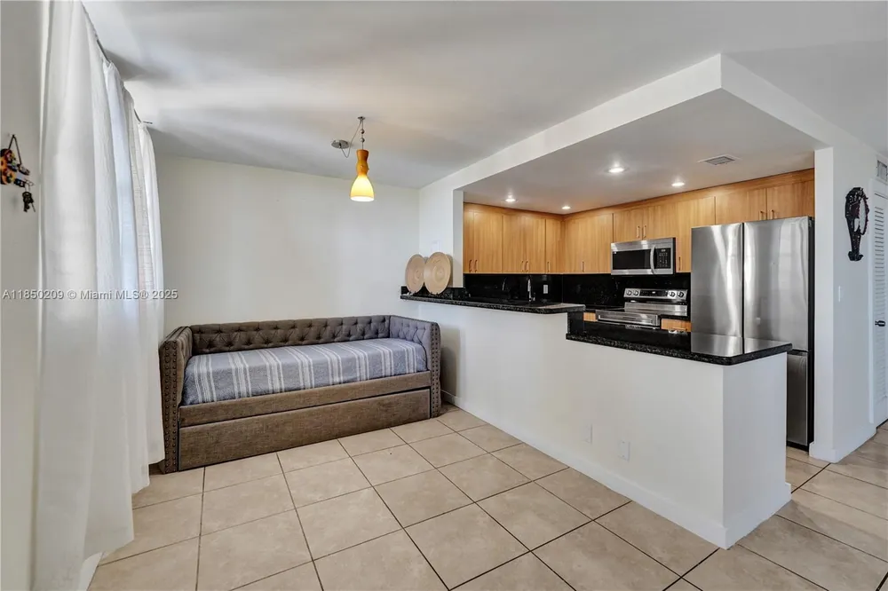 1811 Jefferson St, Hollywood, FL 33020