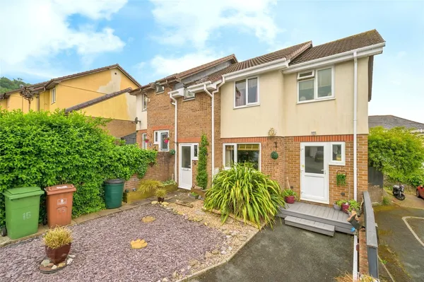 Lavinia Drive, Plympton, Plymouth, De...