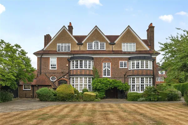 Parkmore, Wilderness Road, Chislehurs..., Chislehurst