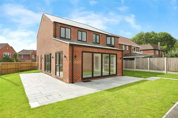 Inholms Gardens, Flintham, Newark, No...