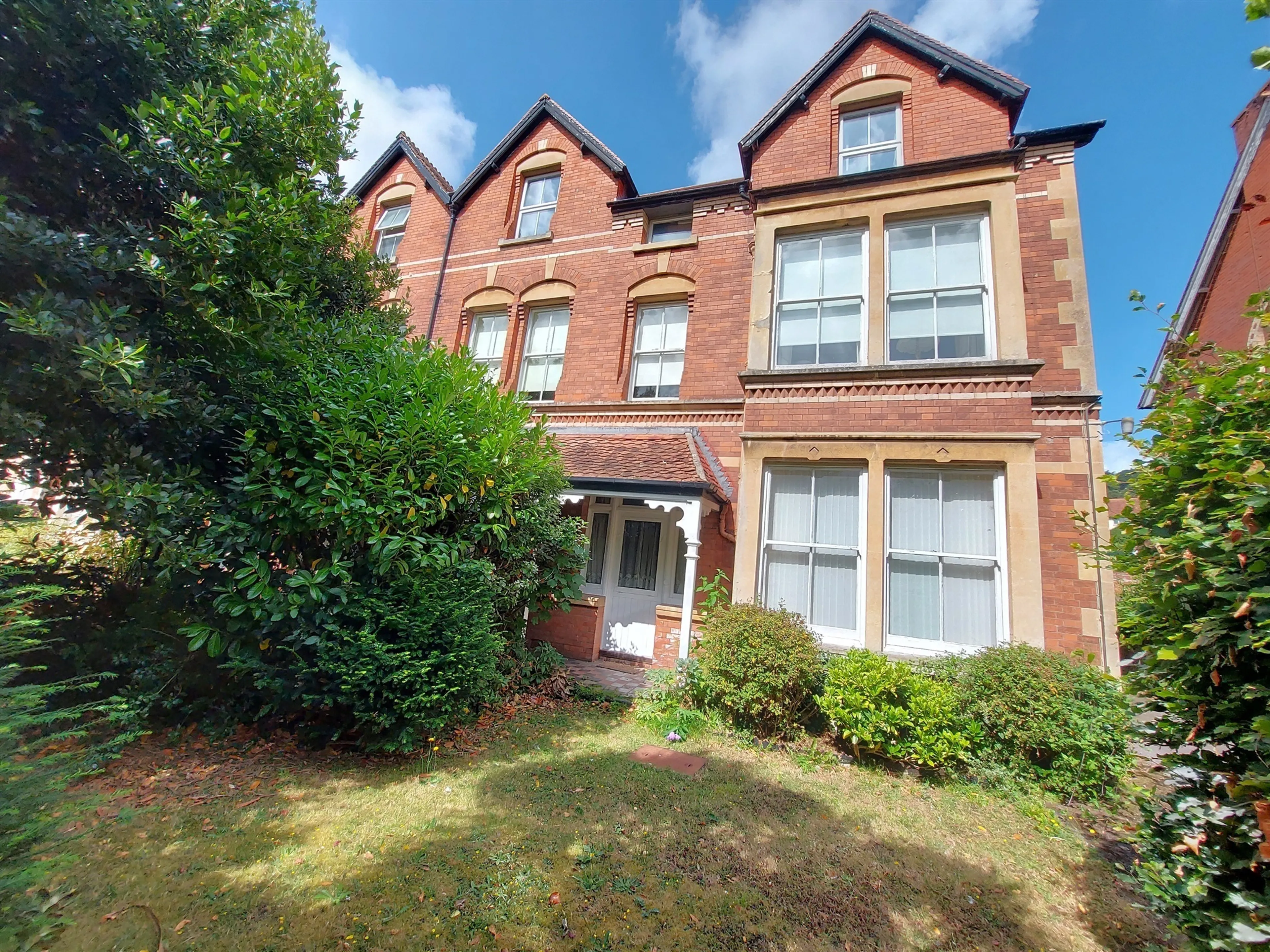 Property photo 0