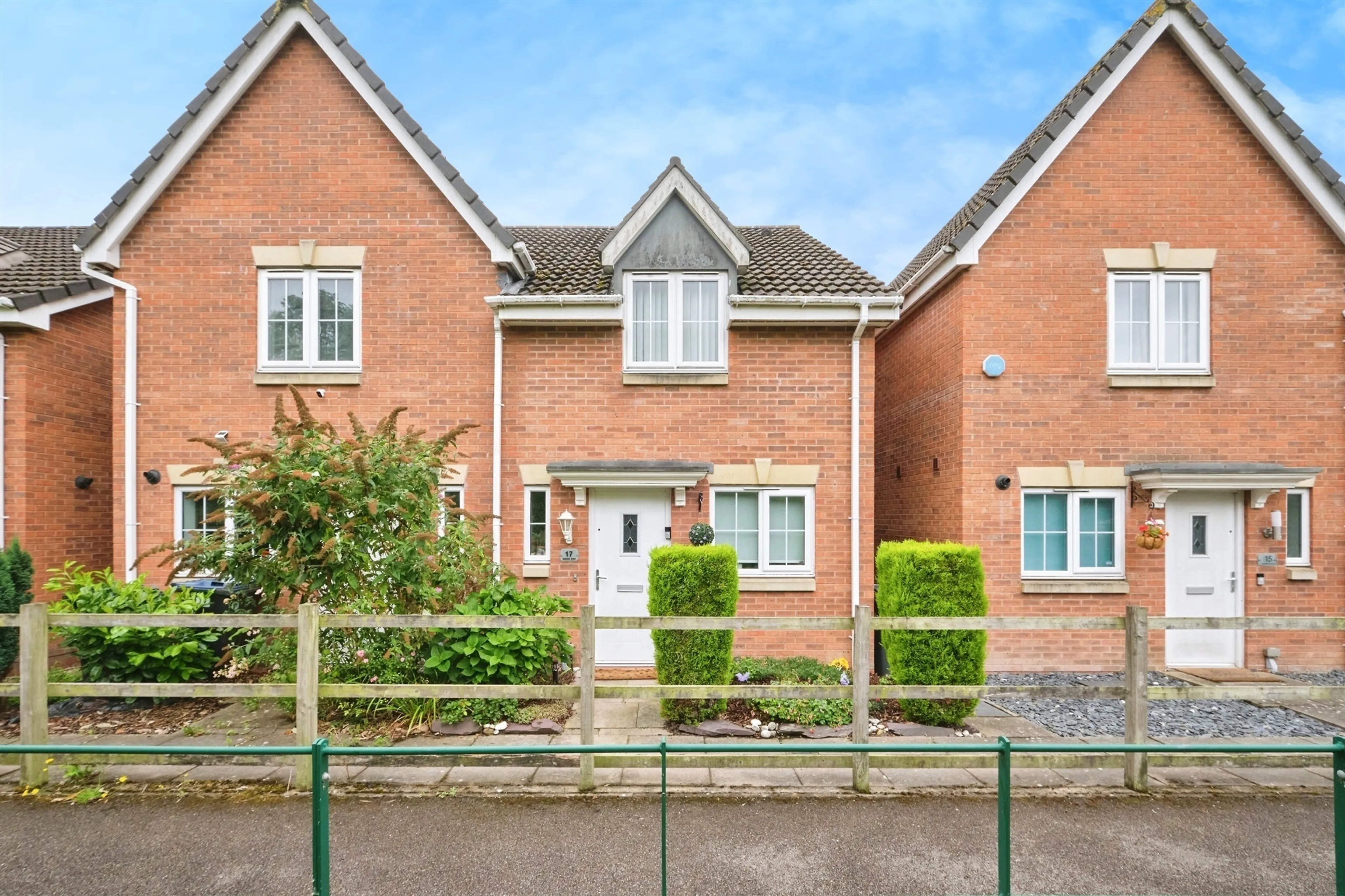Property photo 0
