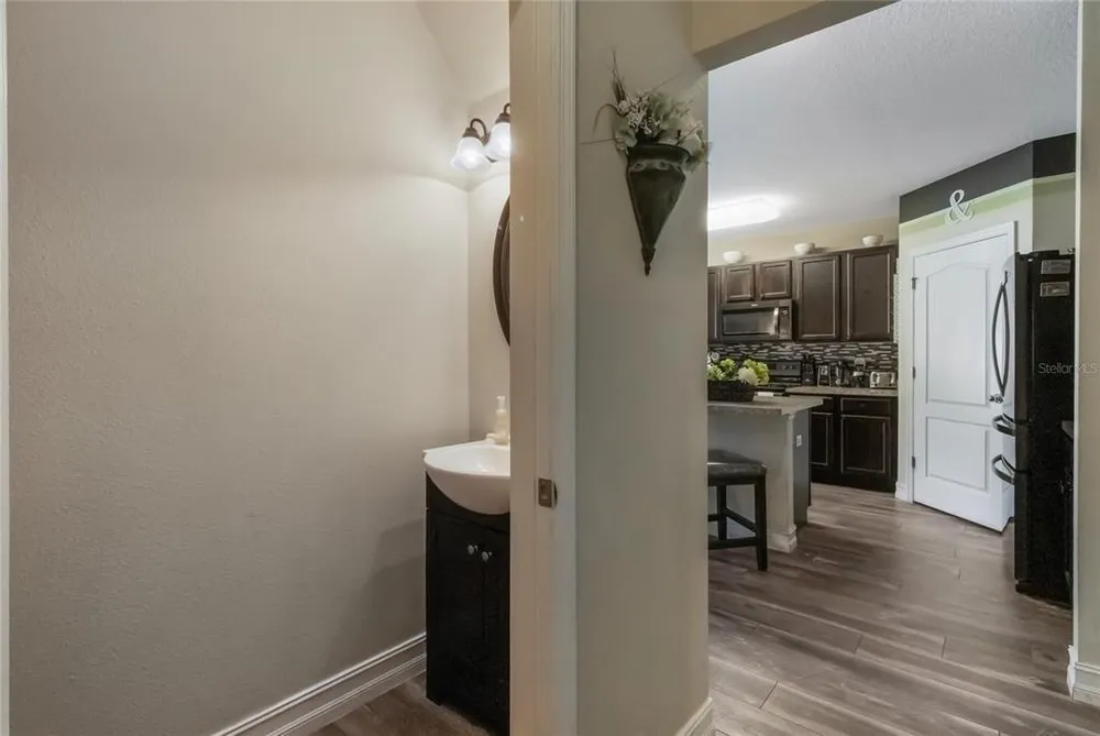 210 Lazy Willow Dr, Davenport, FL 33897