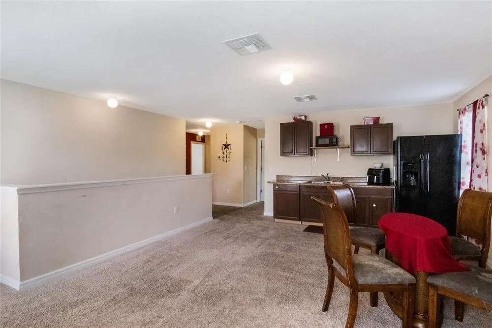 210 Lazy Willow Dr, Davenport, FL 33897