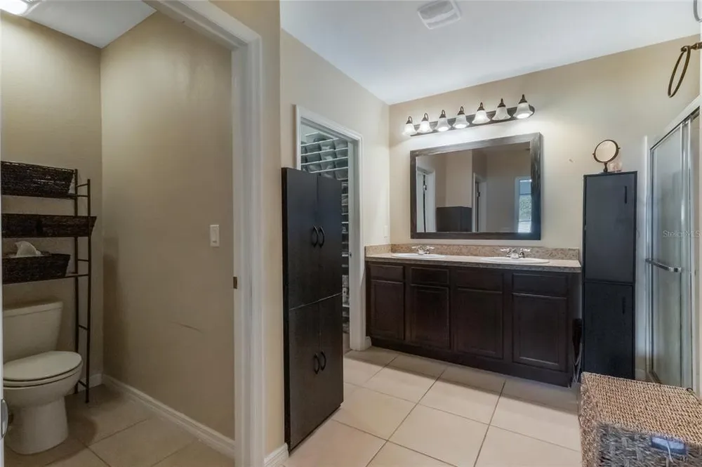 210 Lazy Willow Dr, Davenport, FL 33897