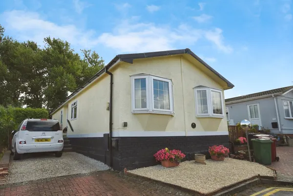 Poplar Drive, New Tupton, Chesterfiel...