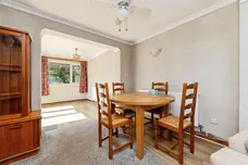 Hawthorn Way, Royston