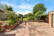Hawthorn Way, Royston