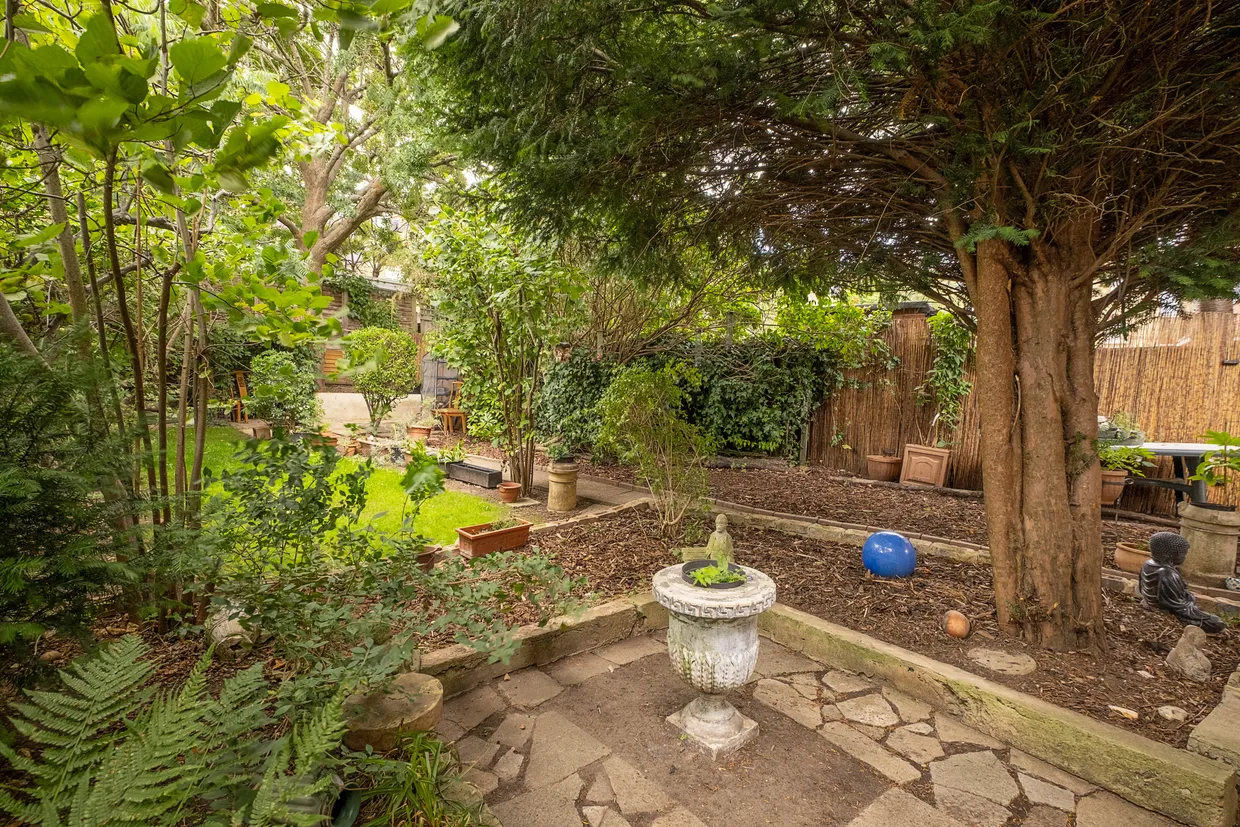 Brocklebank Road, London, SW18 photo 7